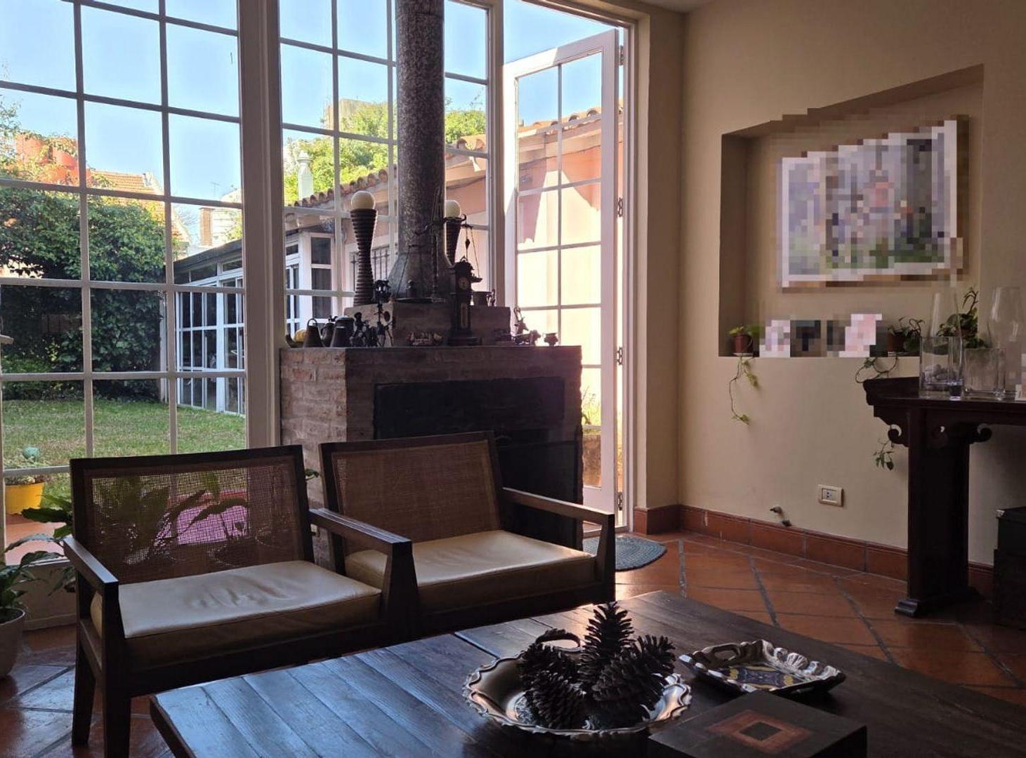 Foto de CASA PH con jardín, patio y quincho Saavedra, imagen 3