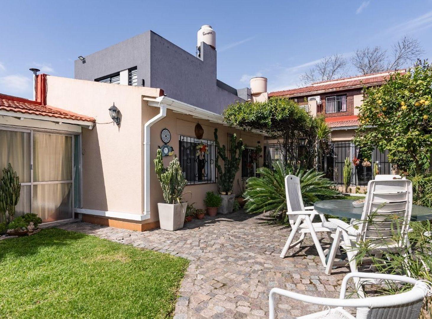 Foto de Venta Casa 5 ambientes en Carpachay, imagen 4