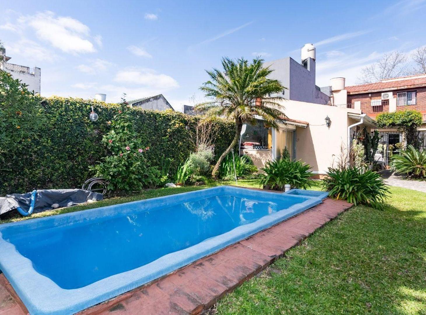 Foto de Venta Casa 5 ambientes en Carpachay, imagen 2