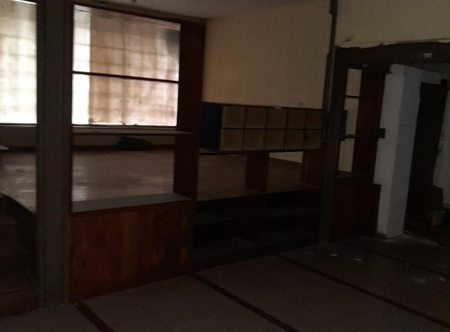 Foto de Local a la calle y deposito en planta, imagen 5