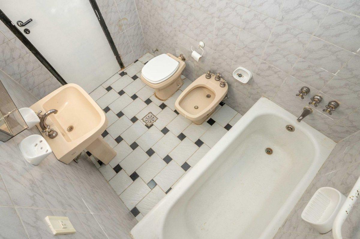 Foto de ALQUILER COMERCIAL PH PARQUE PARRILLA SIN EXPENSAS, imagen 4