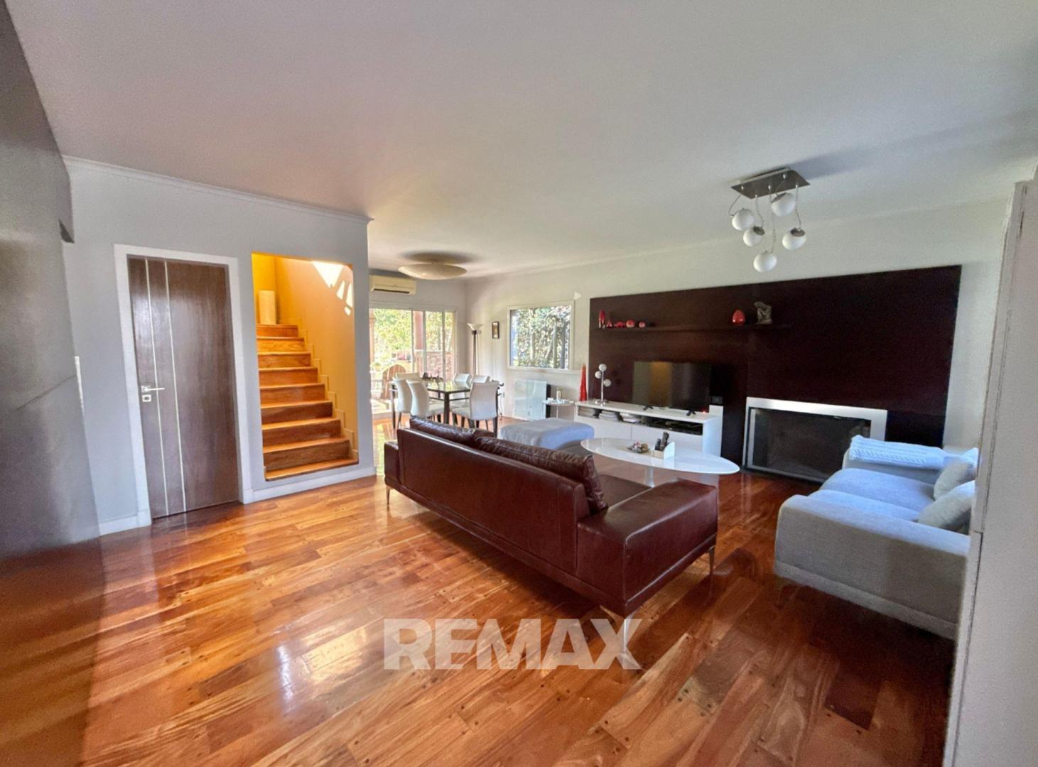 Foto de VENTA CASA 5 AMB. BARRIO CERRADO LAS CONDES PILAR, imagen 3
