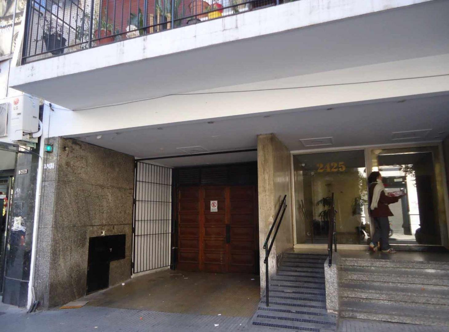 Foto de Cochera en 2º subs. Nº14 amplia- Balvanera- Venta, imagen 4