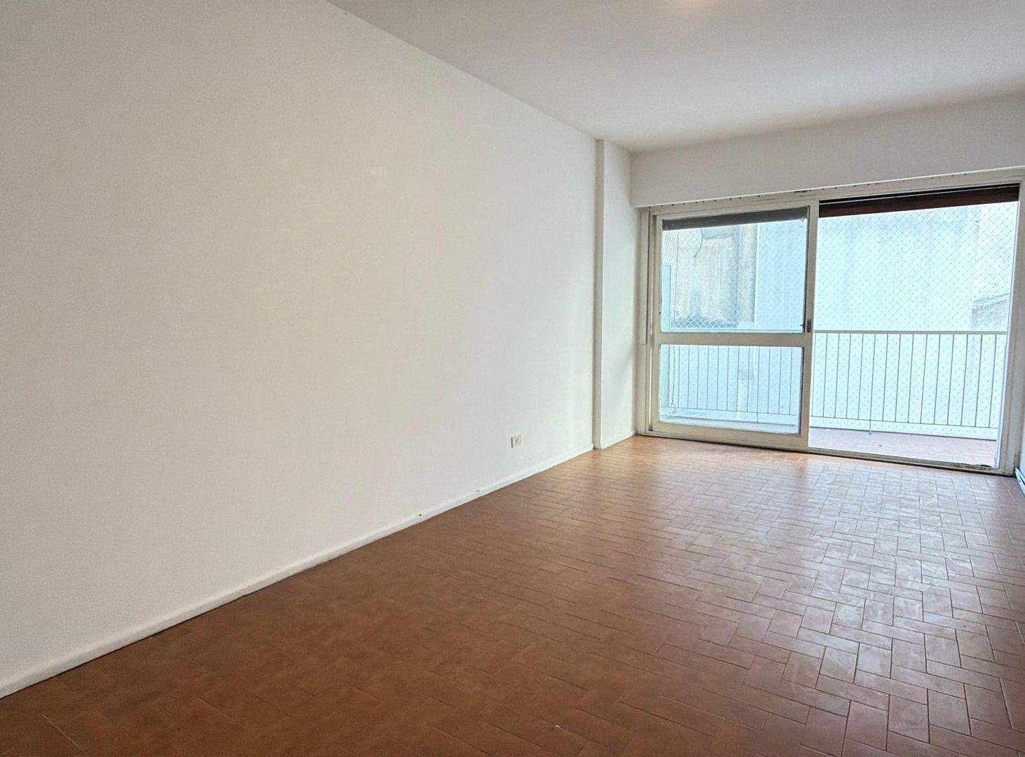 Foto de Alquiler de departamento con balcón y baulera, imagen 3