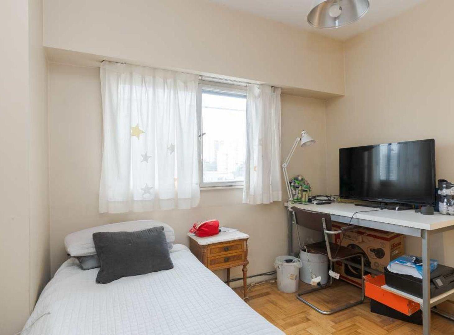 Foto de VENTA DEPTO 4 AMB COCHERA OPORTUNIDAD!, imagen 5