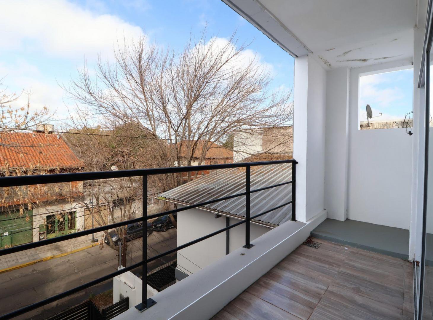 Foto de VENTA DEPARTAMENTO SEMIPISO A ESTRENAR C COCHERA, imagen 5