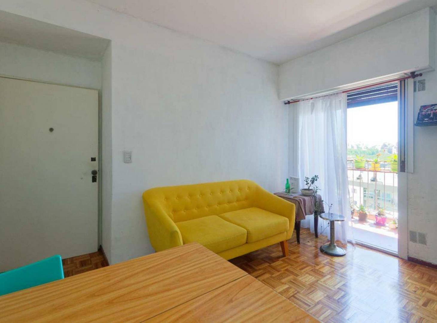 Foto de Departamento en VENTA, con balcon en Boedo, imagen 3