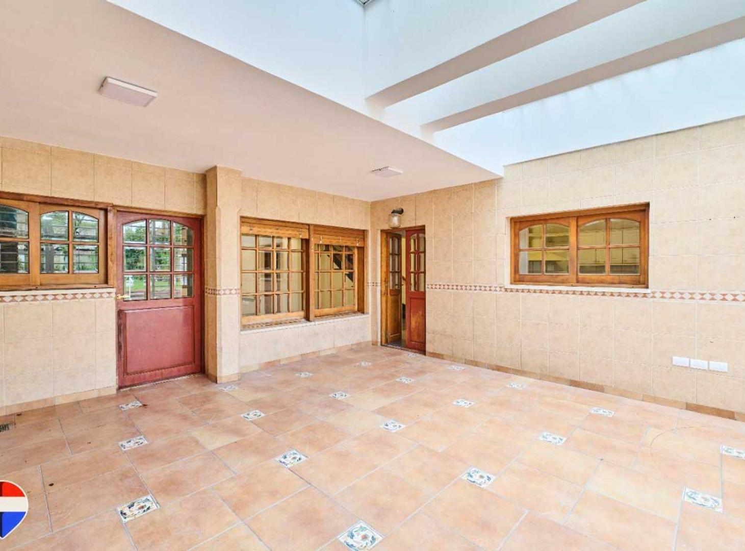 Foto de Venta Casa San Martin 4 amb 2 pisos jardín coch, imagen 5