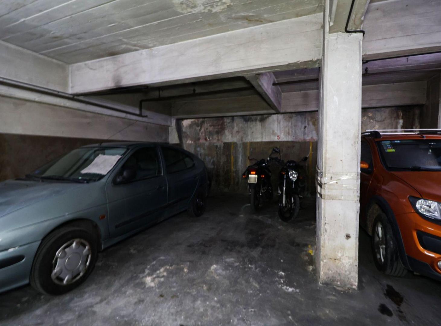 Foto de Venta en bloque 9 cocheras S/detalle- Balvanera-, imagen 4