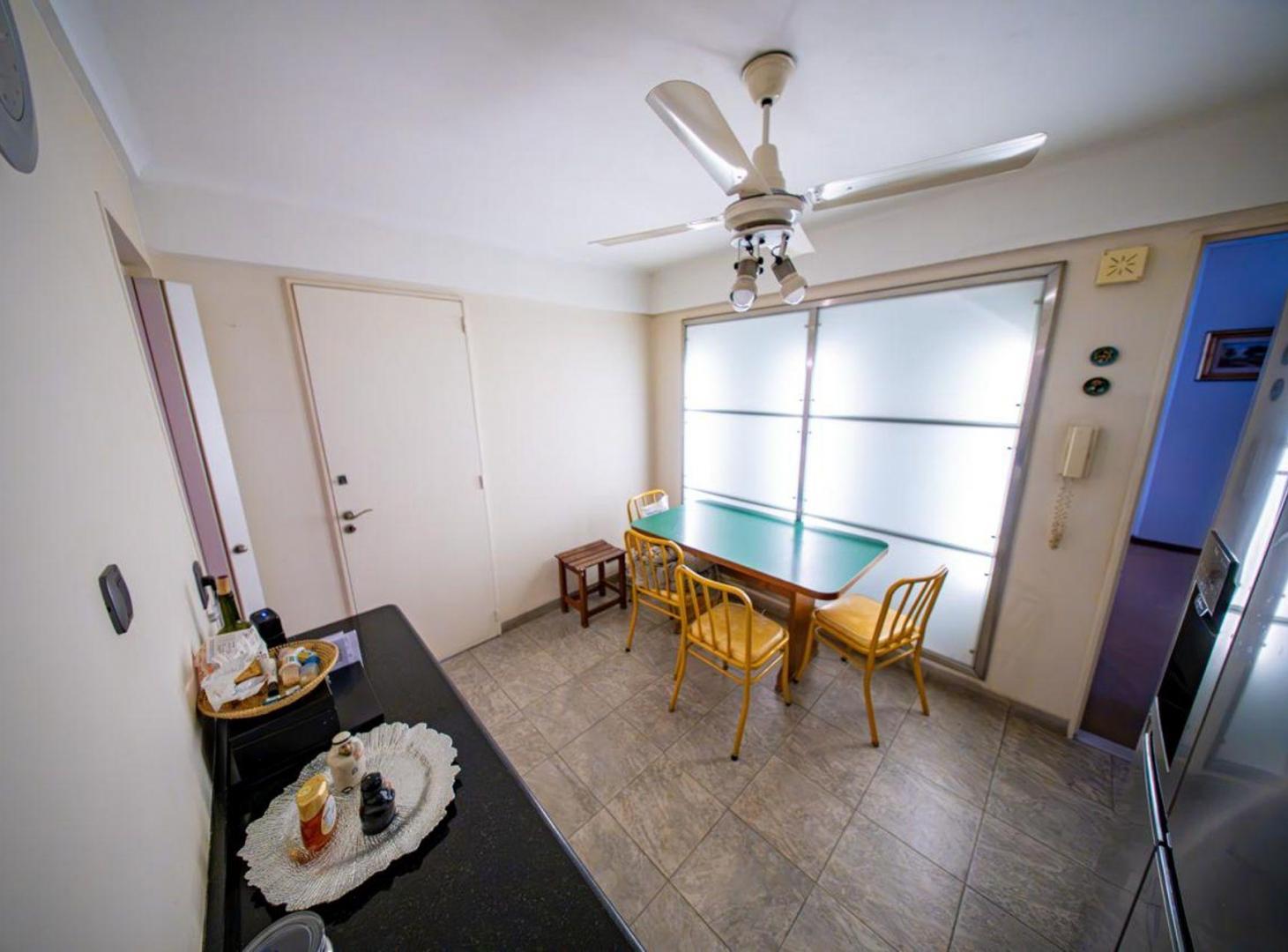 Foto de VENTA-Piso Barrio Parque,3 dorm, cochera móvil, imagen 4