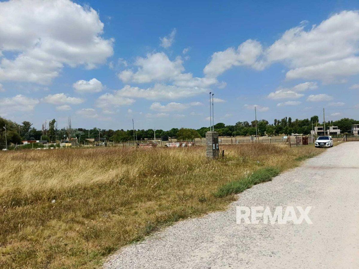 Foto de Venta lote 600 m² Manzanares Sin Expensas ESCRIT., imagen 3