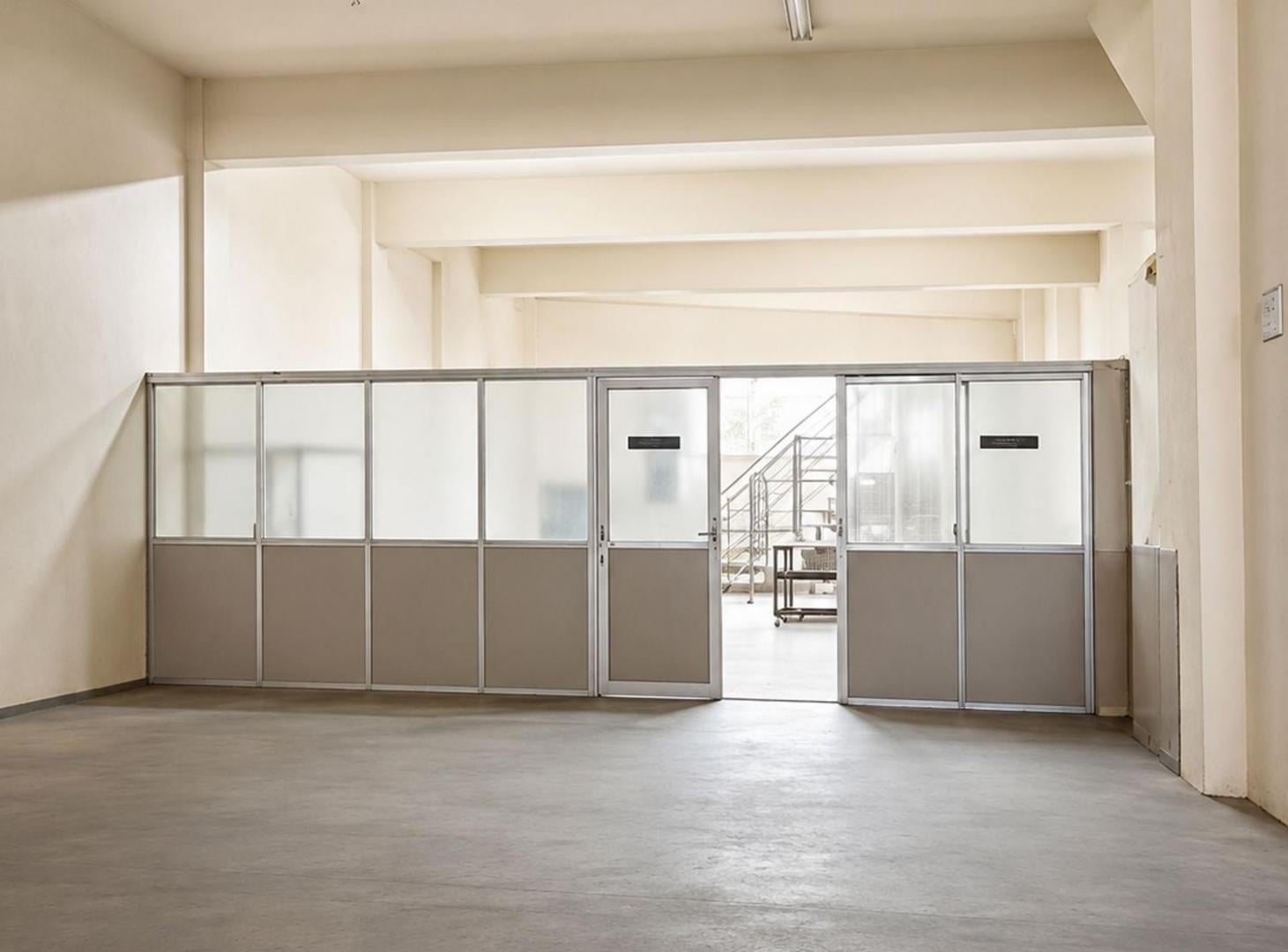 Foto de Alquiler Depósito Galpón 500m² Doble Acceso Flores, imagen 4