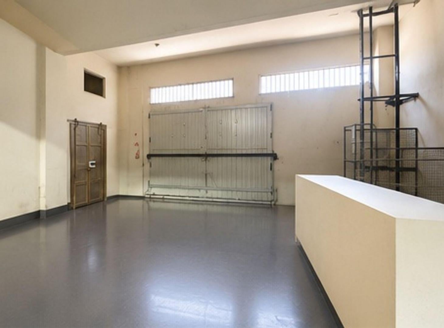 Foto de Alquiler Depósito Galpón 500m² Doble Acceso Flores, imagen 5