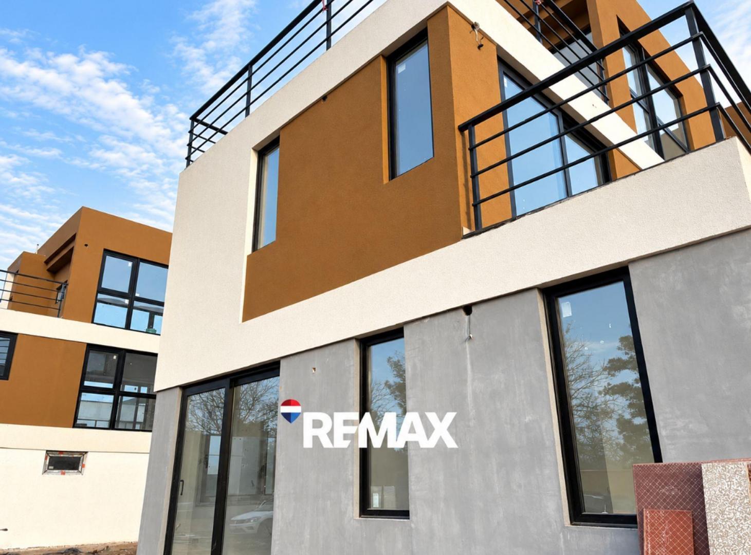 Foto de VENTA PENTHOUSE 2 AMB BIO PILAR FINANCIADO, imagen 2