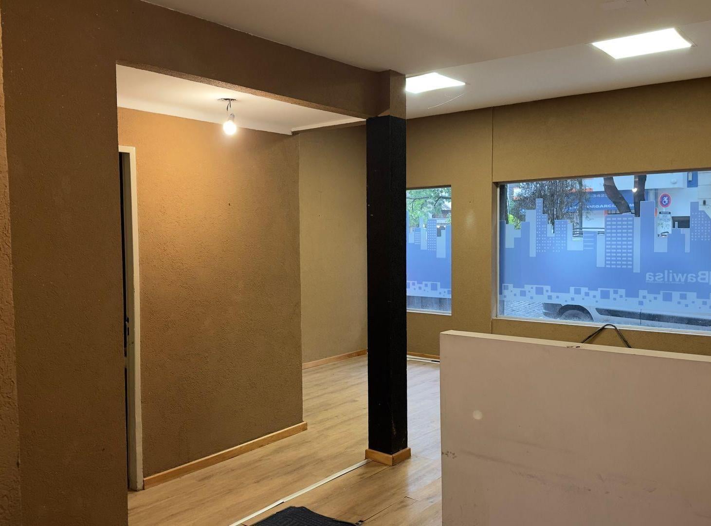 Foto de VENTA LOCAL COMERCIAL. VILLA URQUIZA, imagen 5