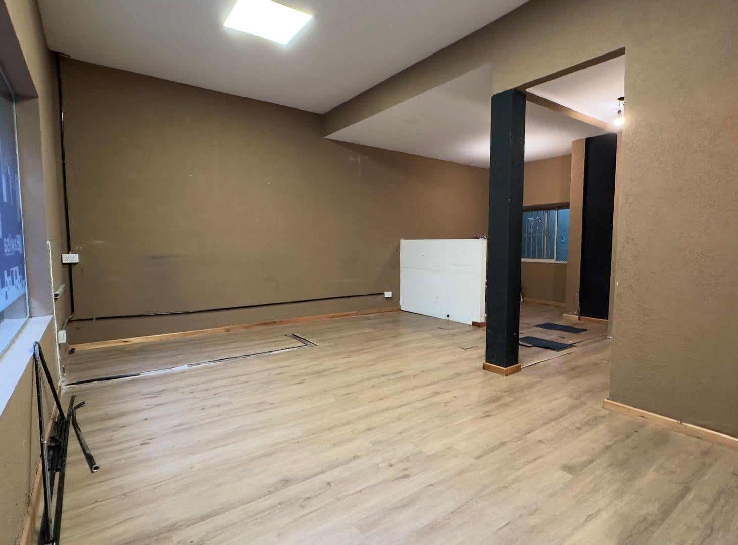 Foto de VENTA LOCAL COMERCIAL. VILLA URQUIZA, imagen 4