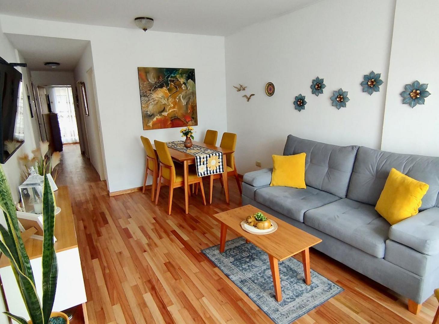 Foto de Venta dpto 2 amb. con balcon Floresta, imagen 2