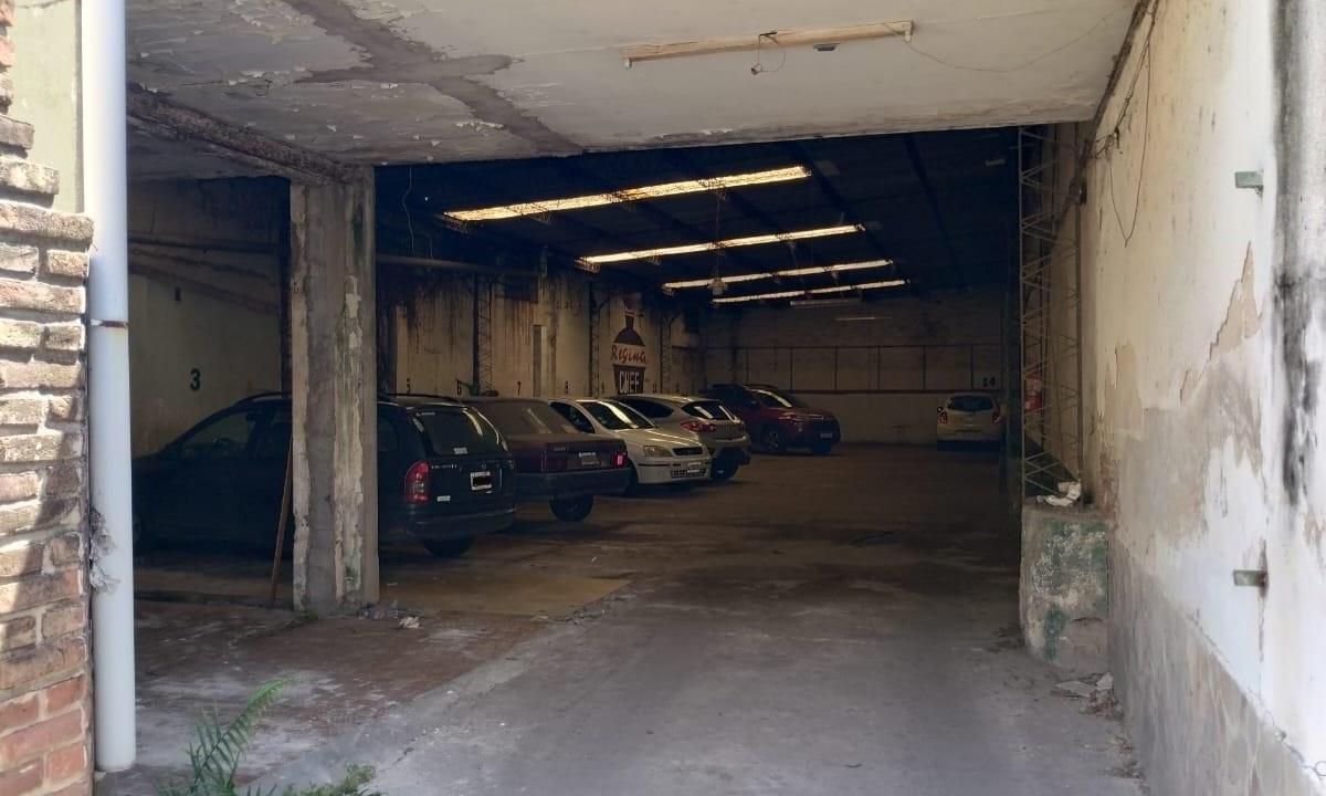 Galpón Interno Dean Funes al 600