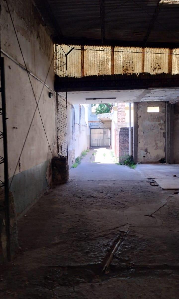 Foto de Galpón Interno Dean Funes al 600, imagen 4
