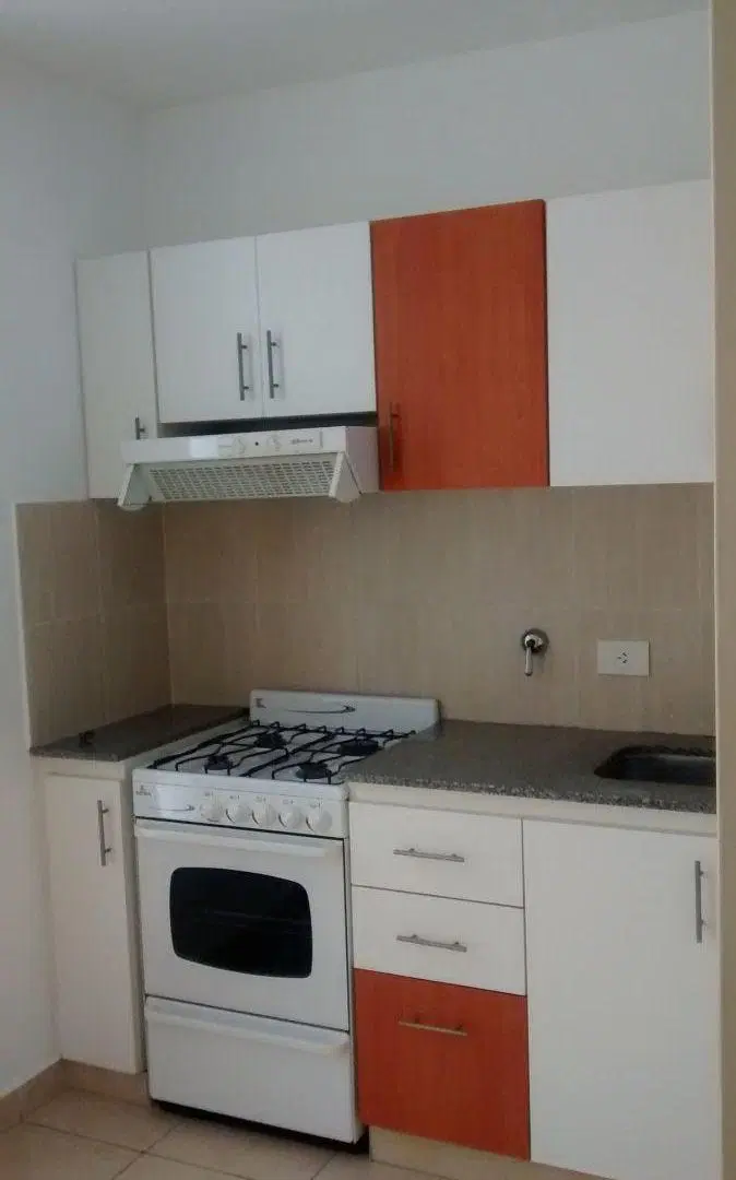 1 Dormitorio San Juan al 1400 Balcon + Patio 5