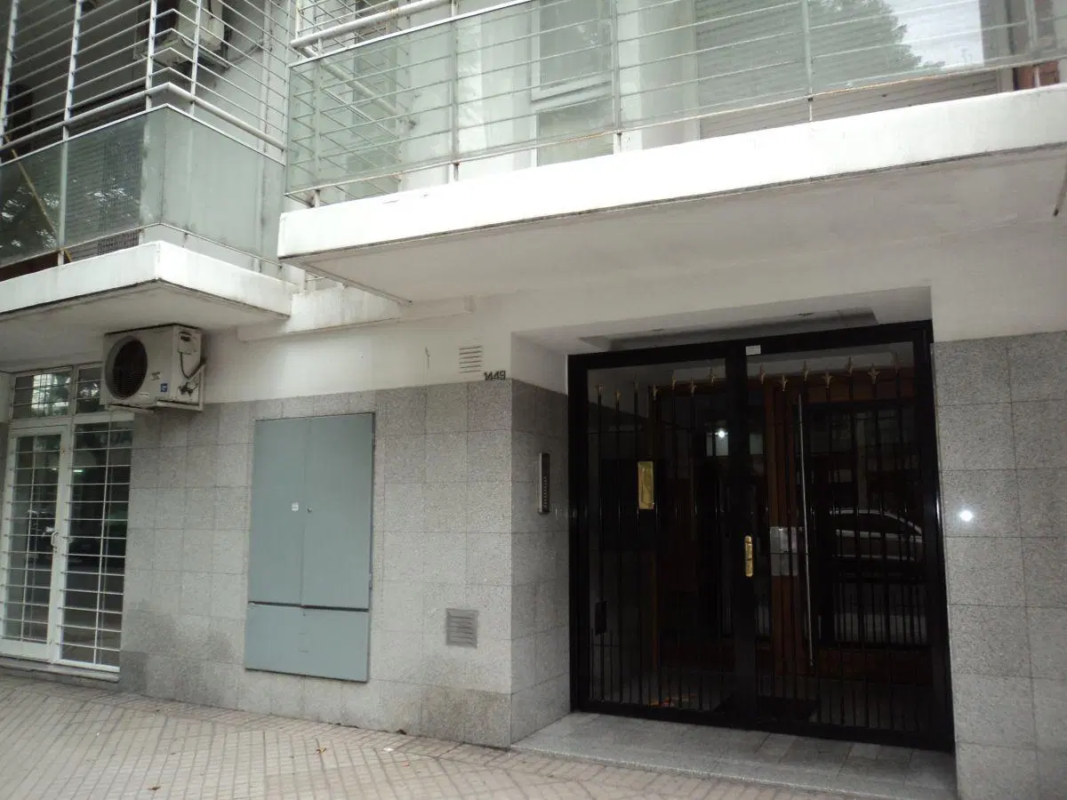 1 Dormitorio San Juan al 1400 Balcon + Patio 3