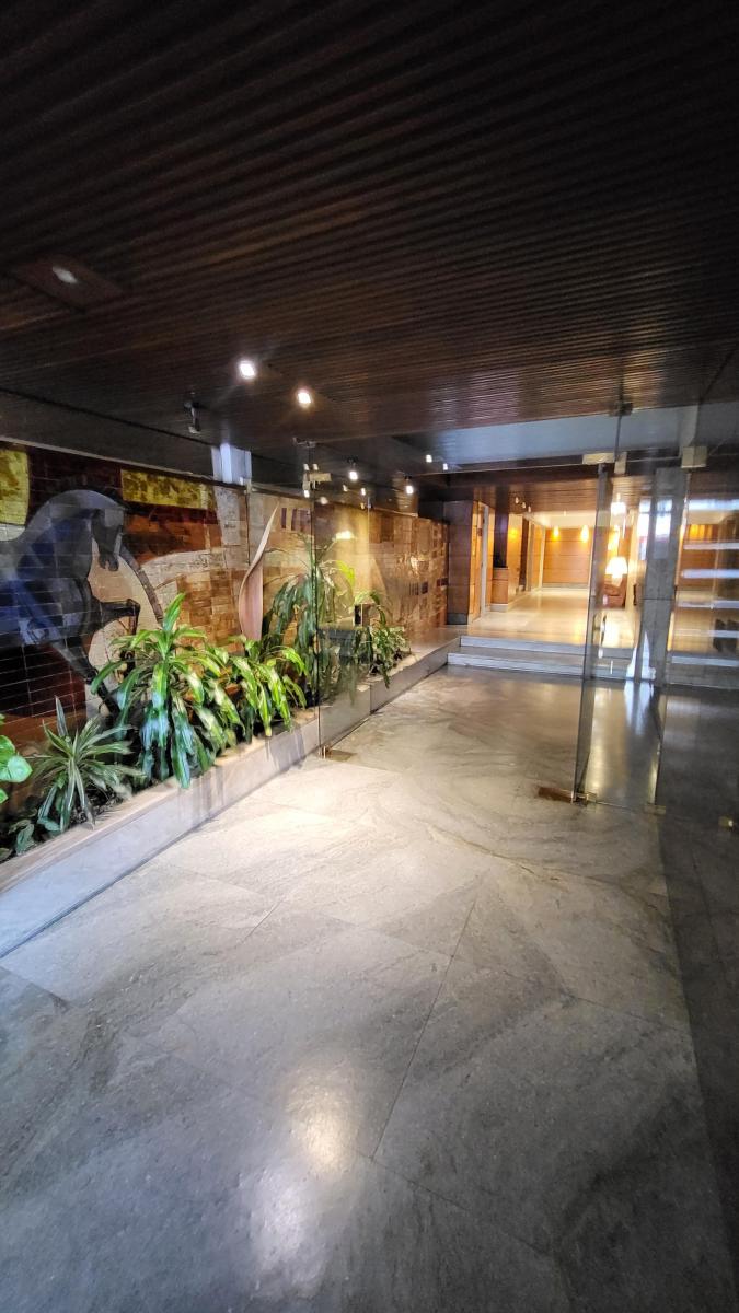 4 AMBIENTES C/Dep. Y COCHERA AV. CABILDO 559