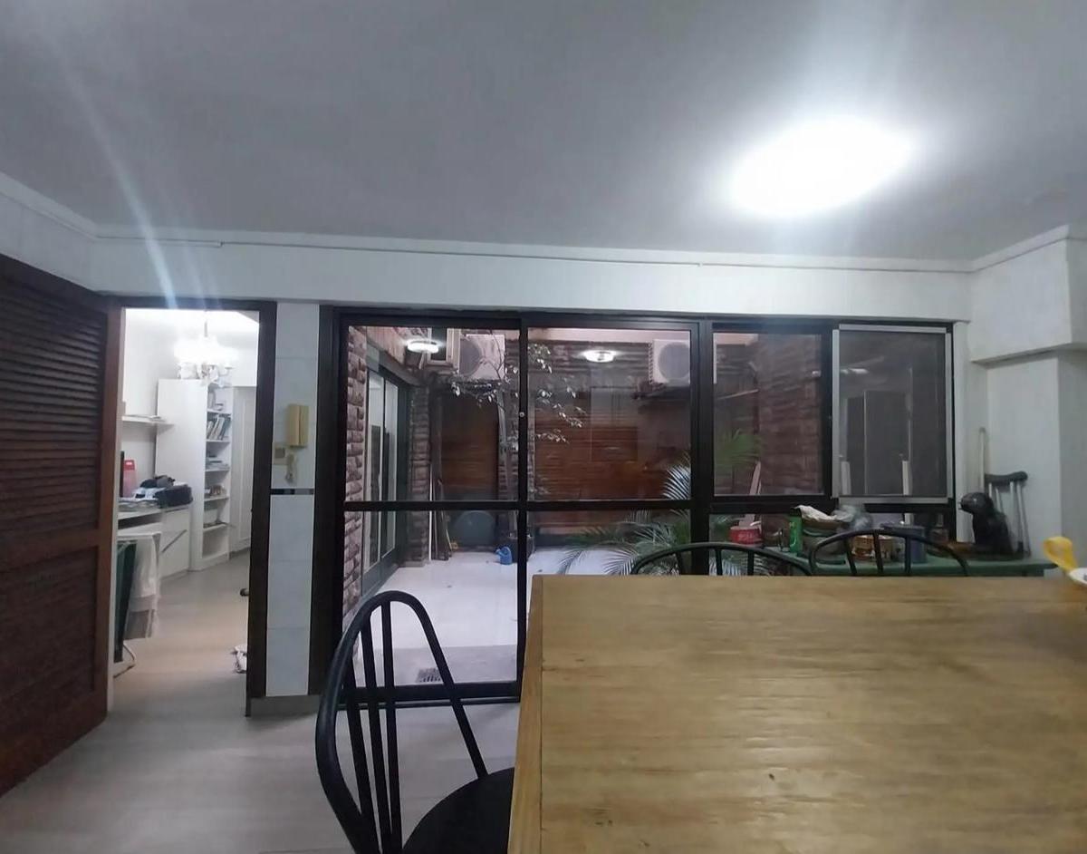 Venta Departamento de 4 Ambientes Al Frente 2