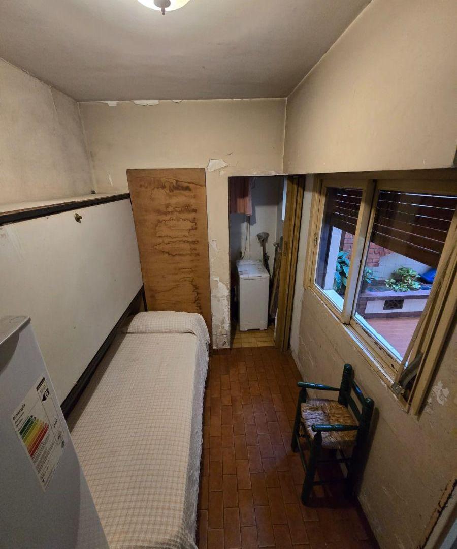 Foto de Departamento de 121 m2 al frente con balcón y cochera, imagen 3