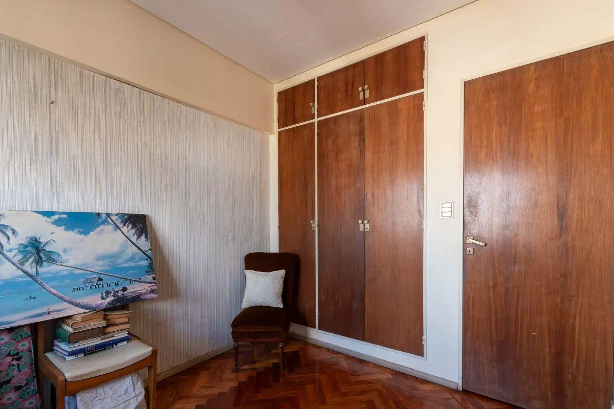 5 AMBIENTES CON COCHERA 3