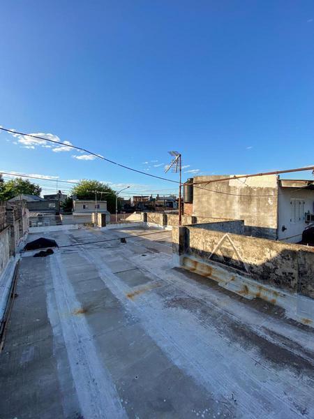 Casa en Venta en Lanús Oeste 3