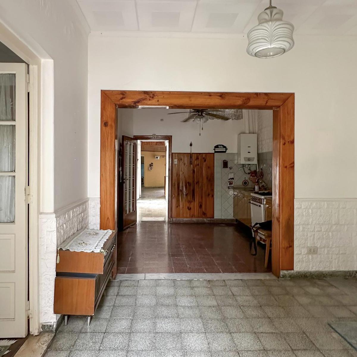 Casa multifamiliar en venta en Avellaneda