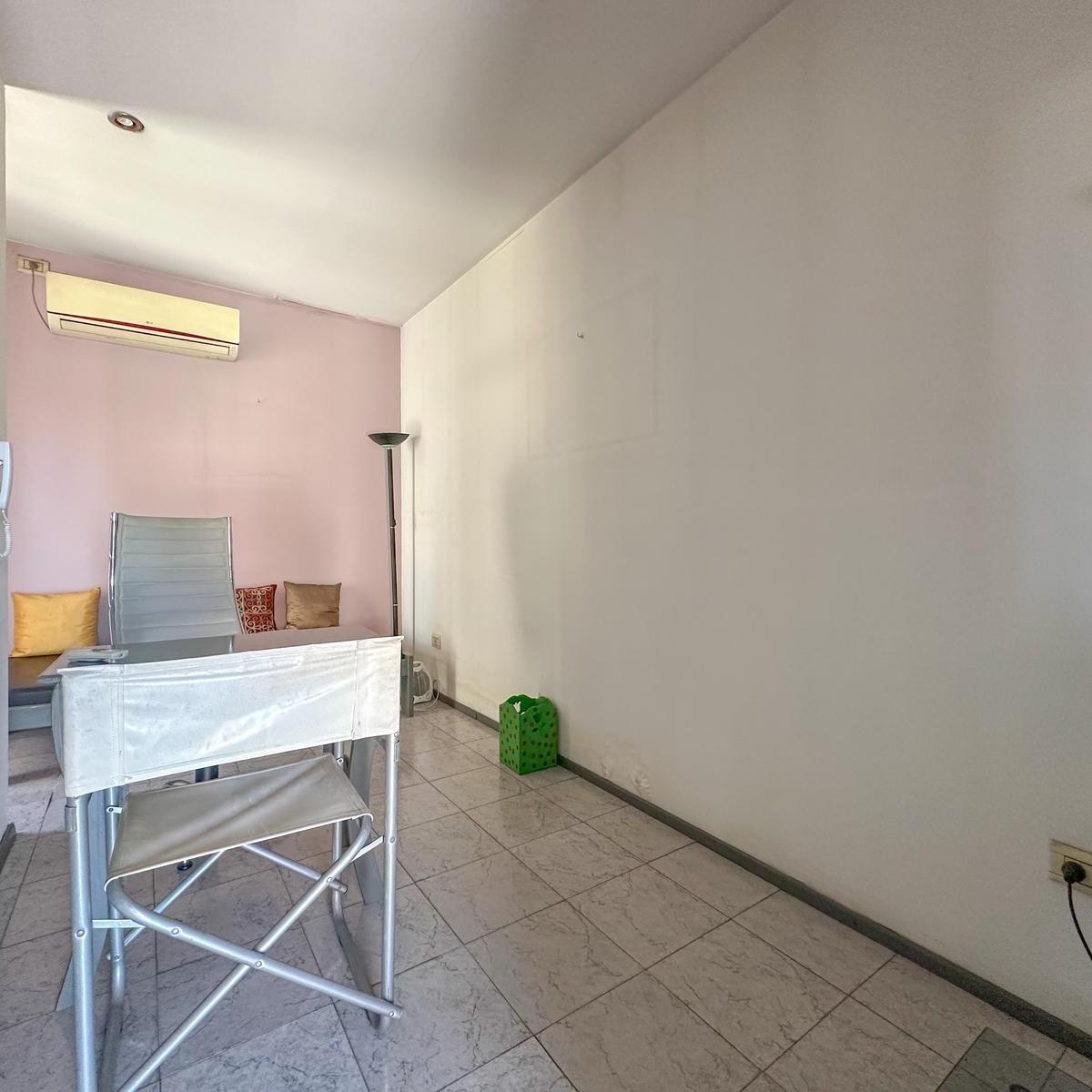 Oficina en Venta en Lanús Oeste 3