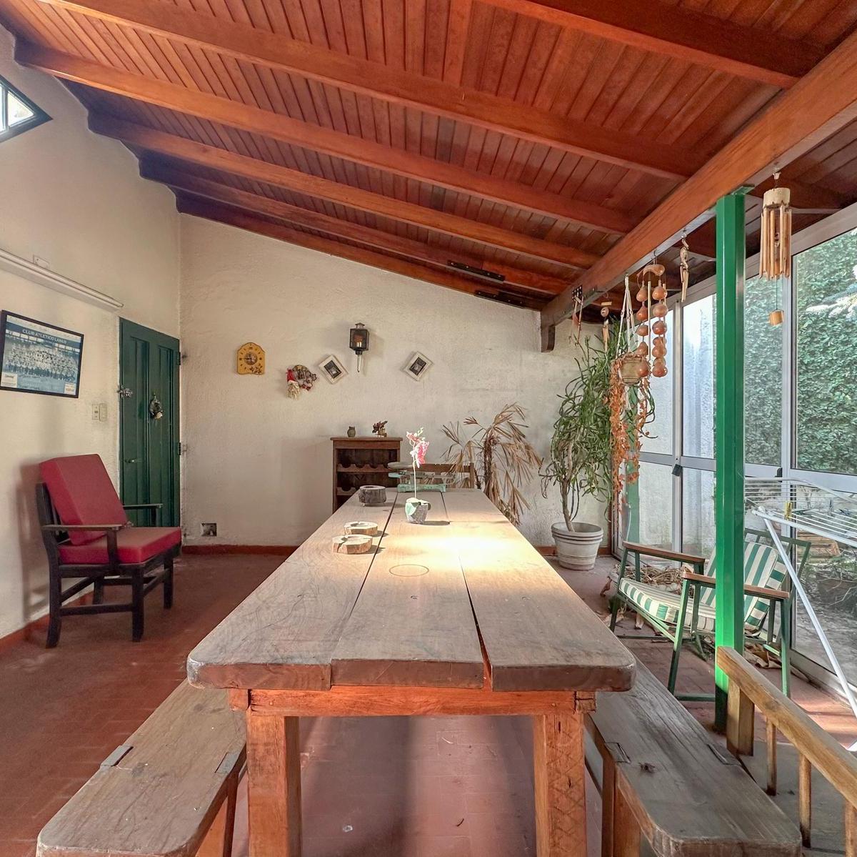 Casa en Venta en Lanús Este con Patio 5