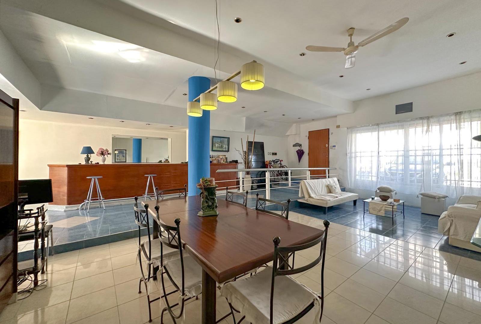 Casa en venta en Lanus Oeste 4 ambientes