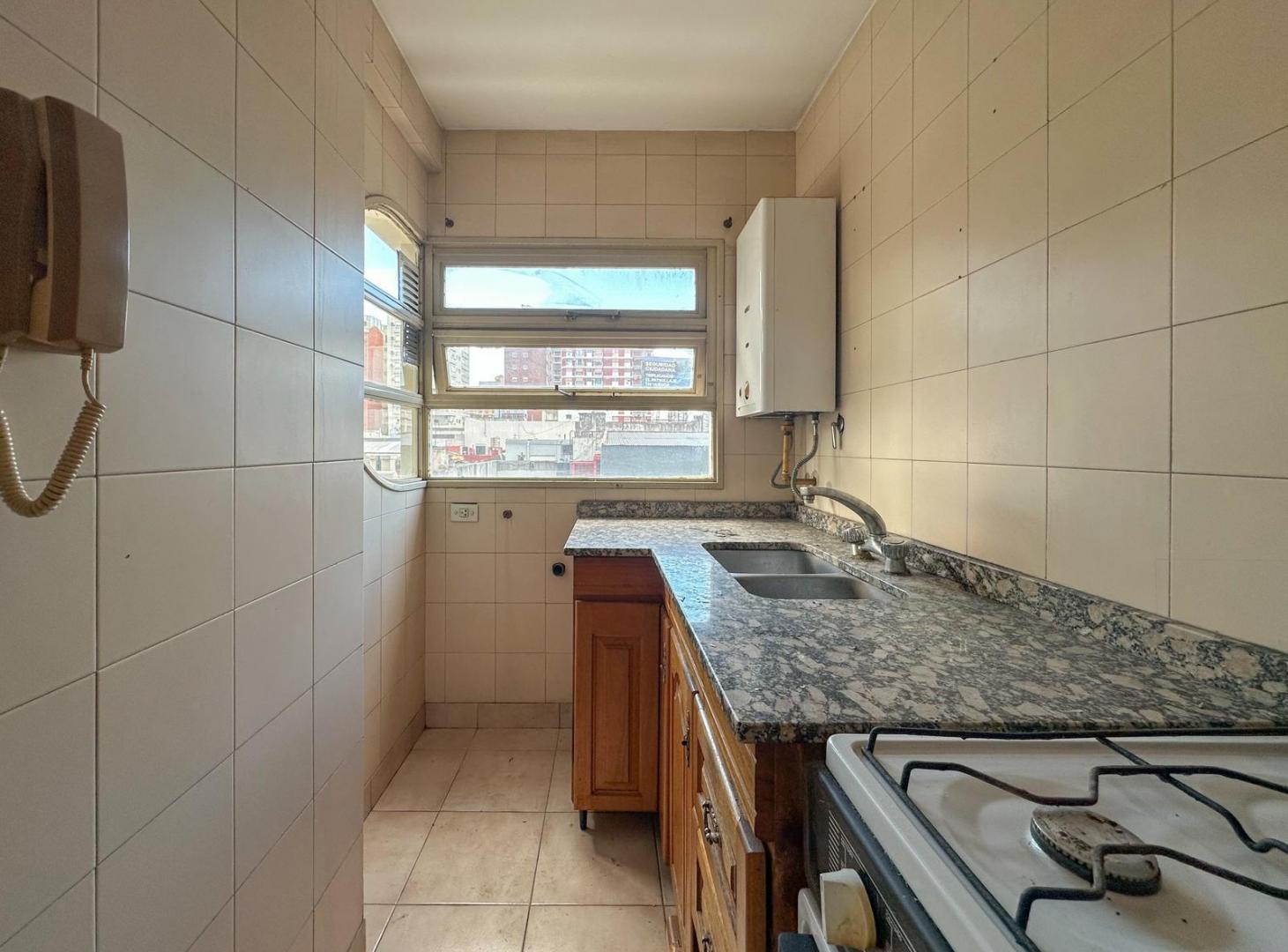 Foto de Departamento en alquiler monoambiente en Lanus Oeste, imagen 5