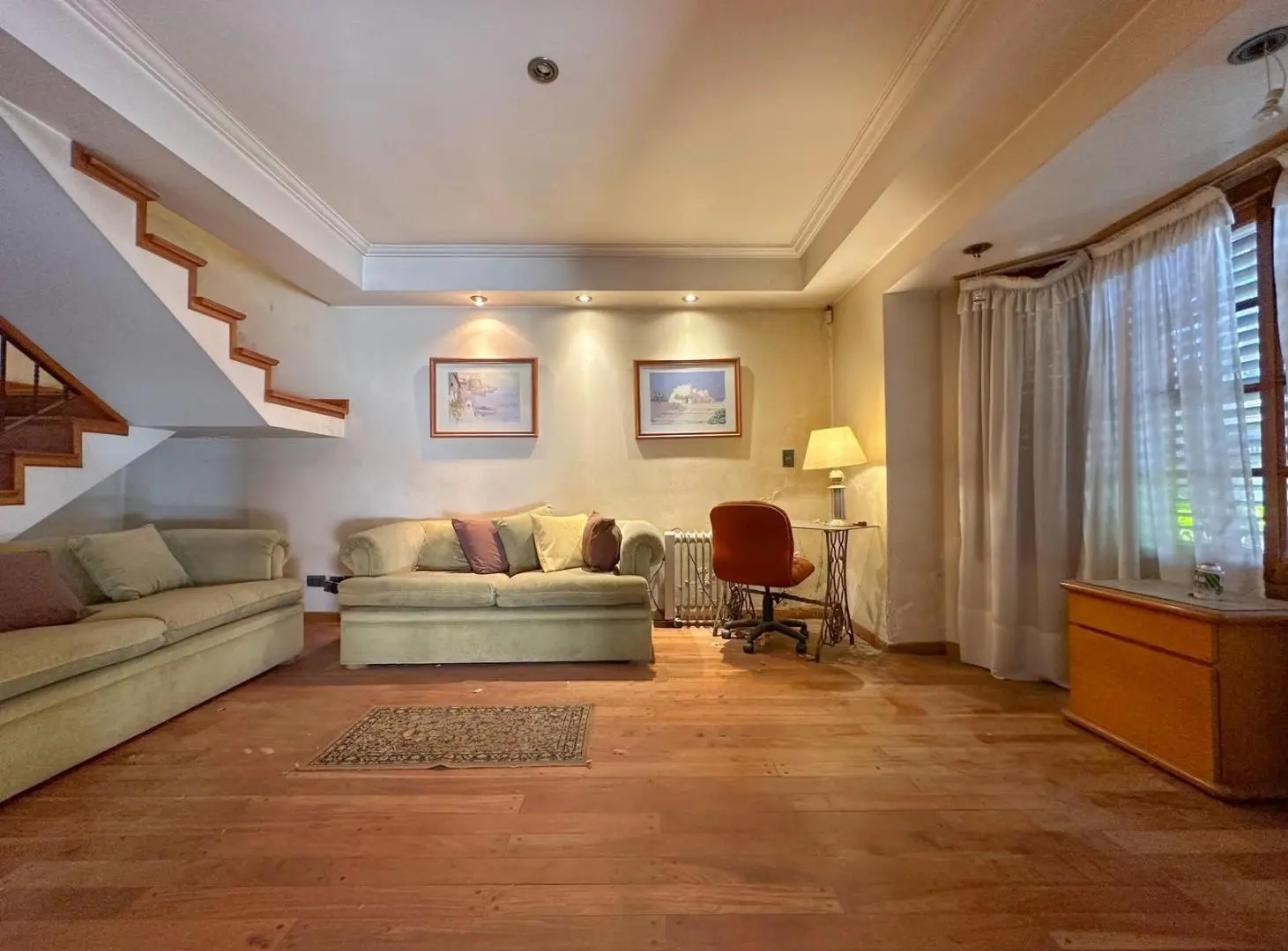 Casa en venta en Lomas de Zamora 4 ambientes con patio apto crédito 5