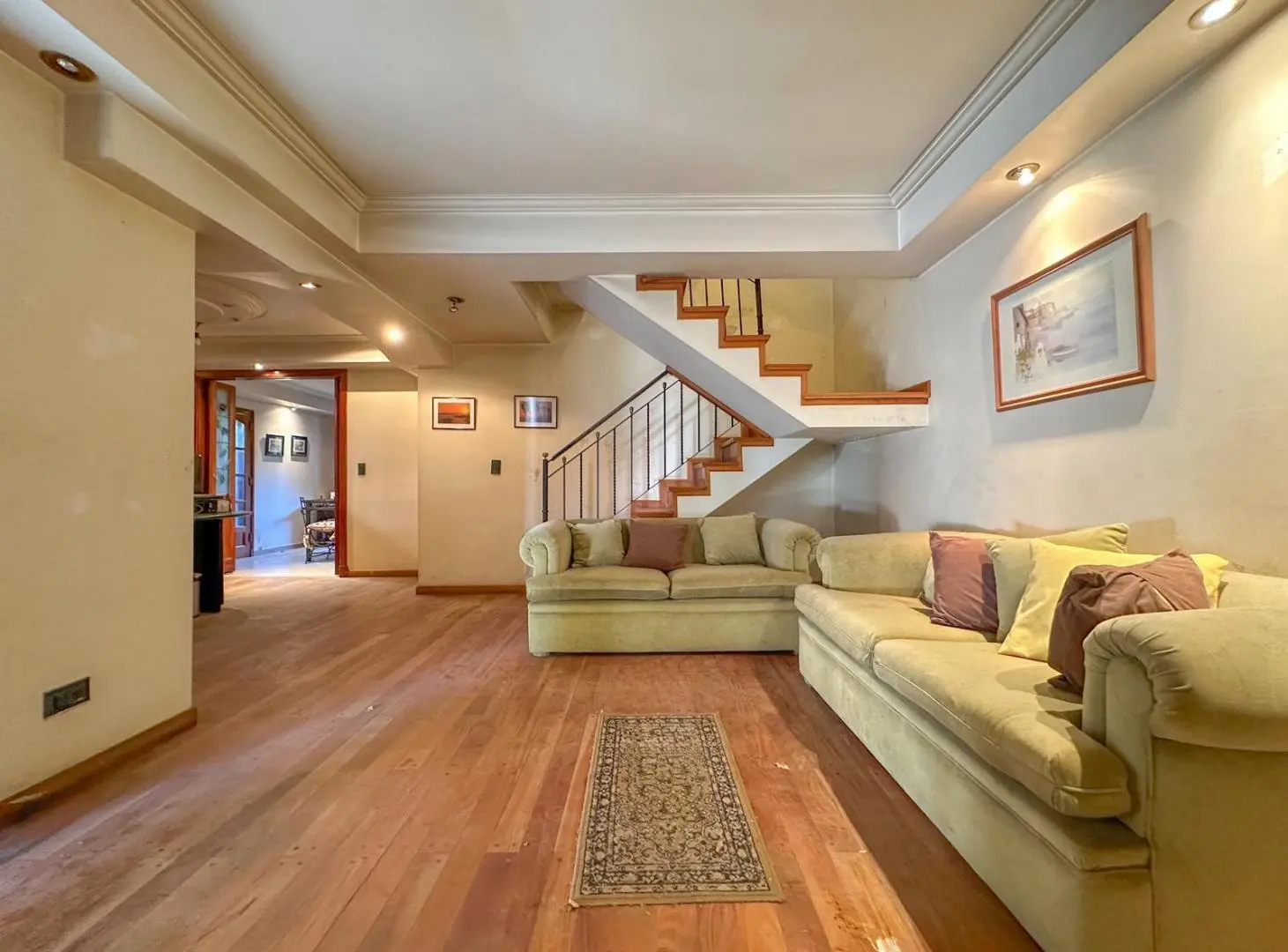 Casa en venta en Lomas de Zamora 4 ambientes con patio apto crédito 1