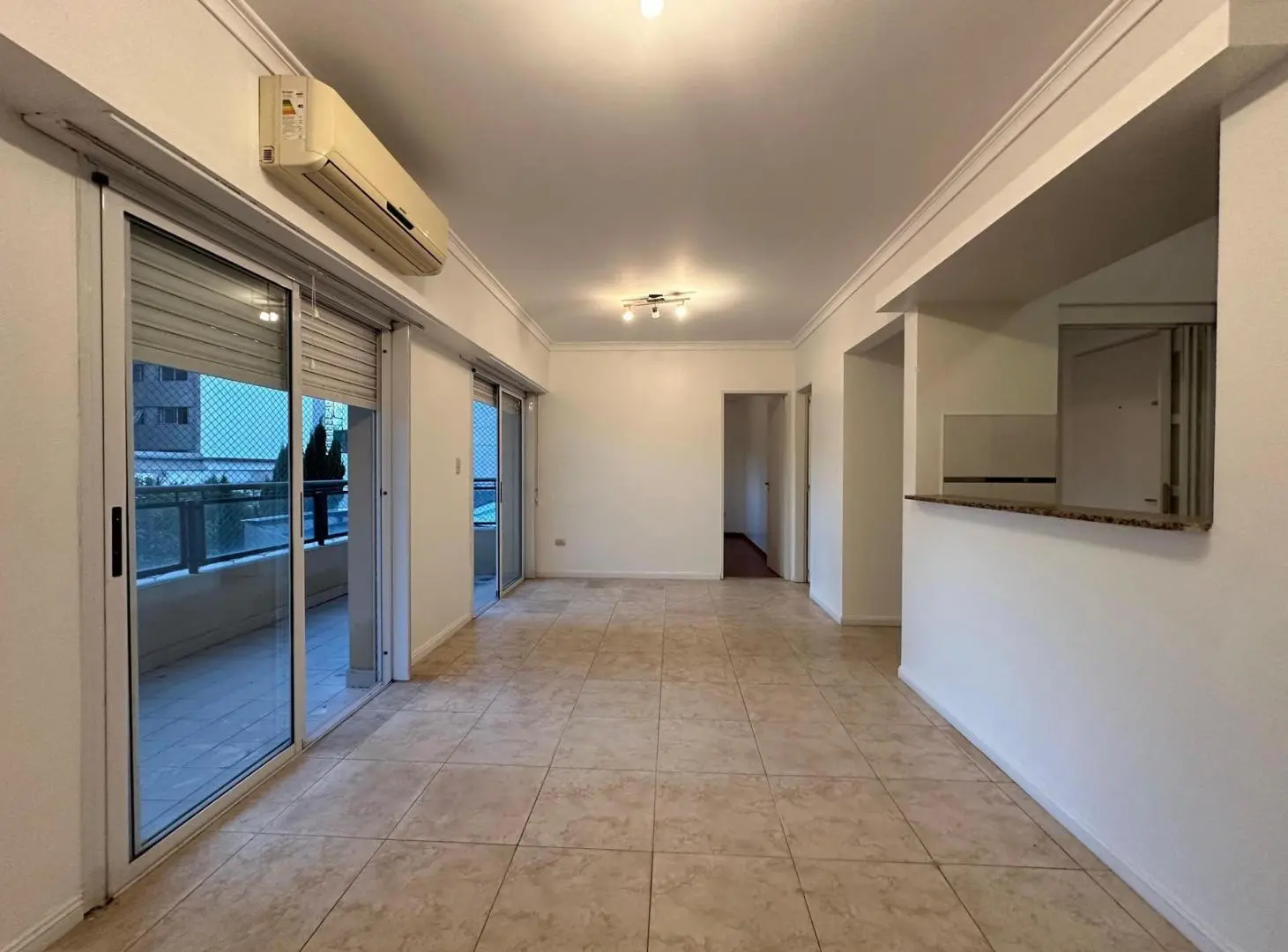 Departamento 2 ambientes en alquiler en Lanús Oeste 5