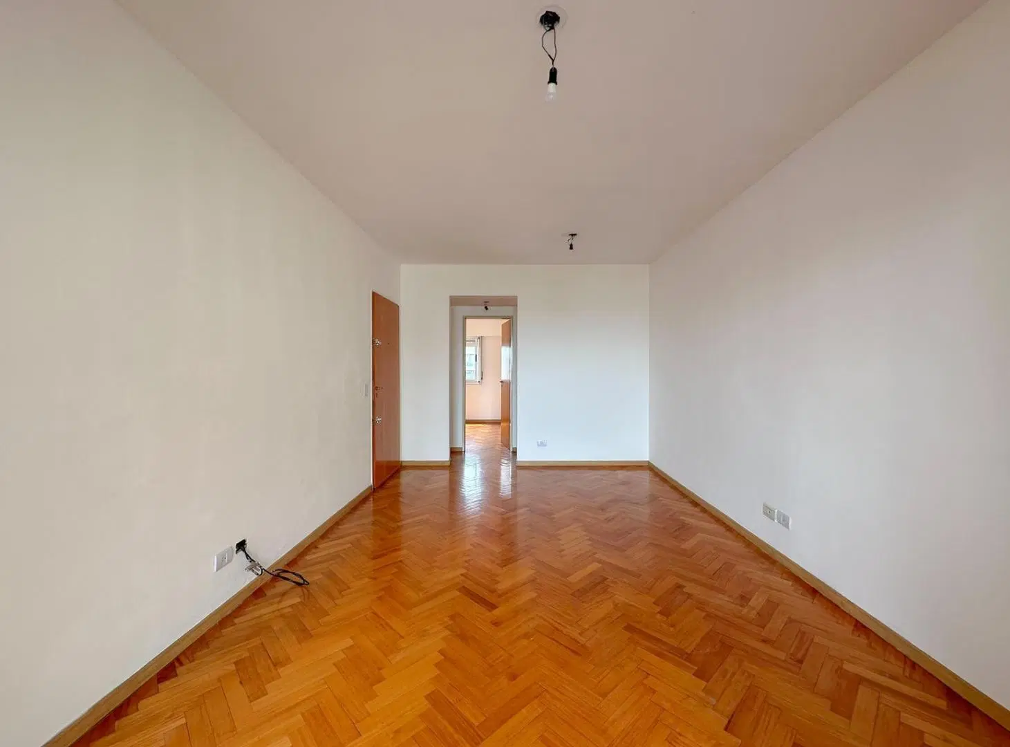 Departamento en alquiler en Lanús Oeste 2 ambientes 5