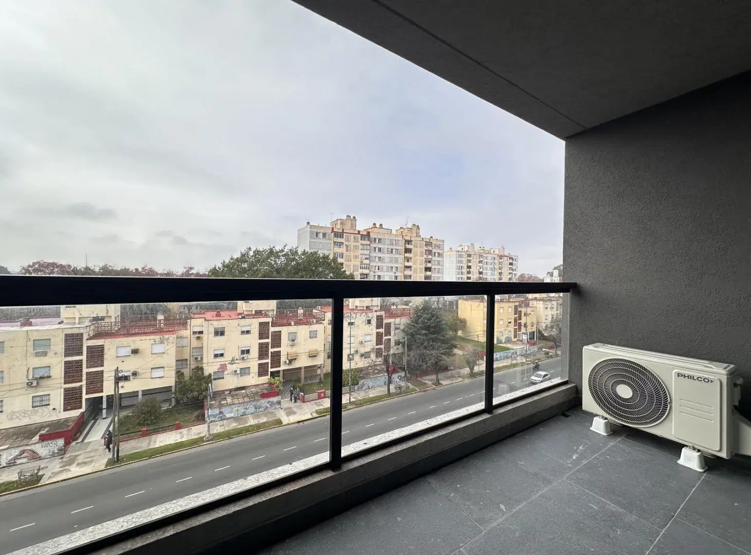 Departamento en alquiler en Remedios de Escalada 5
