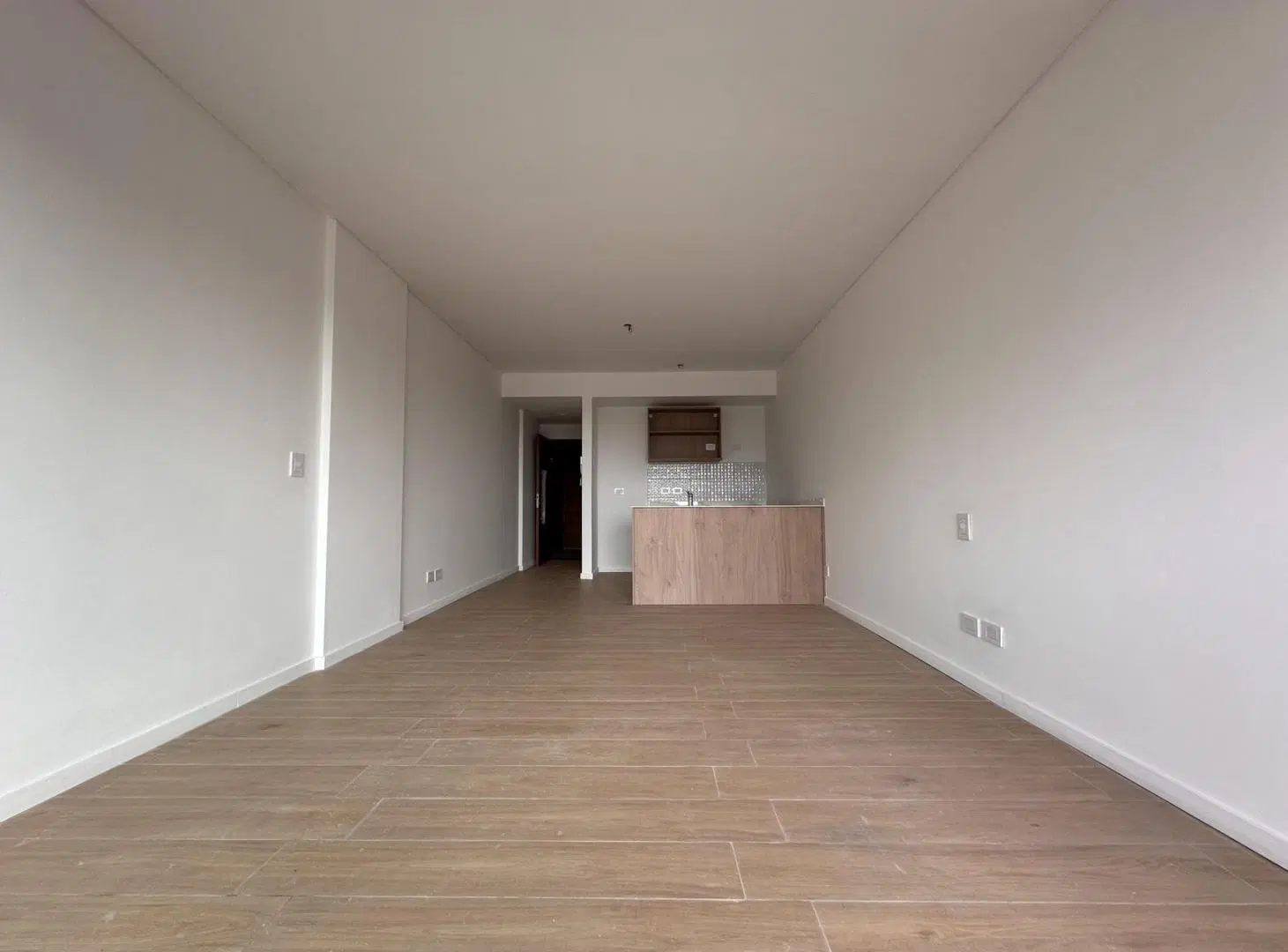 Departamento en alquiler en Remedios de Escalada 5