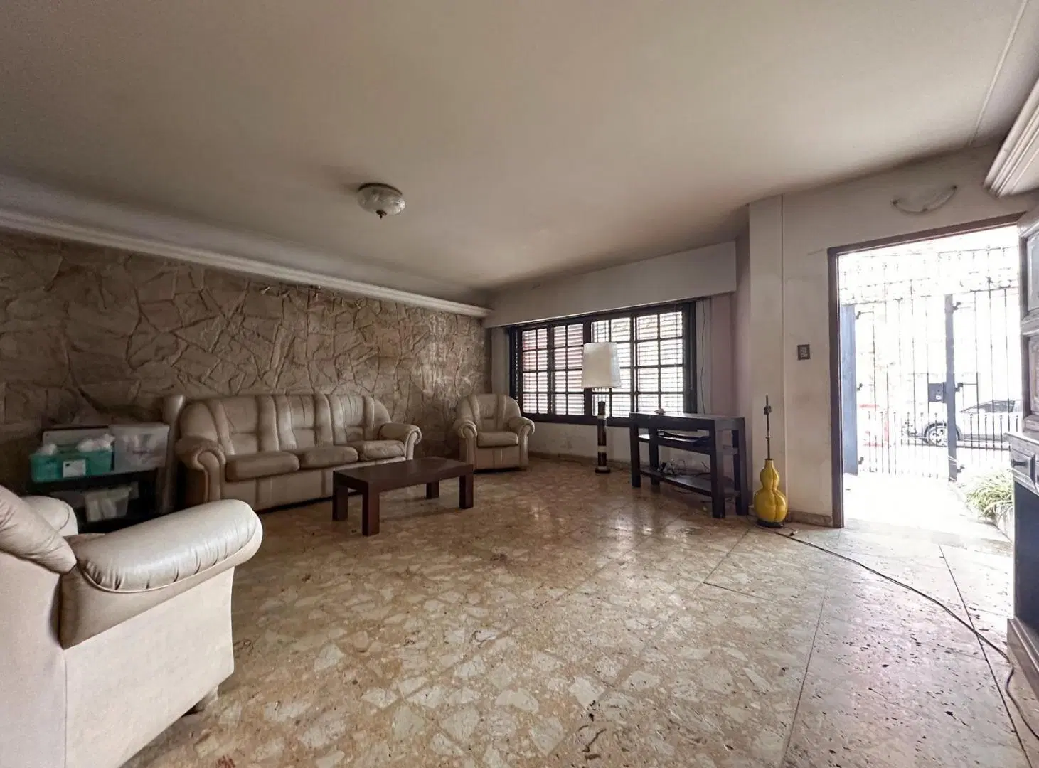 Casa en venta en Lanus Oeste 3