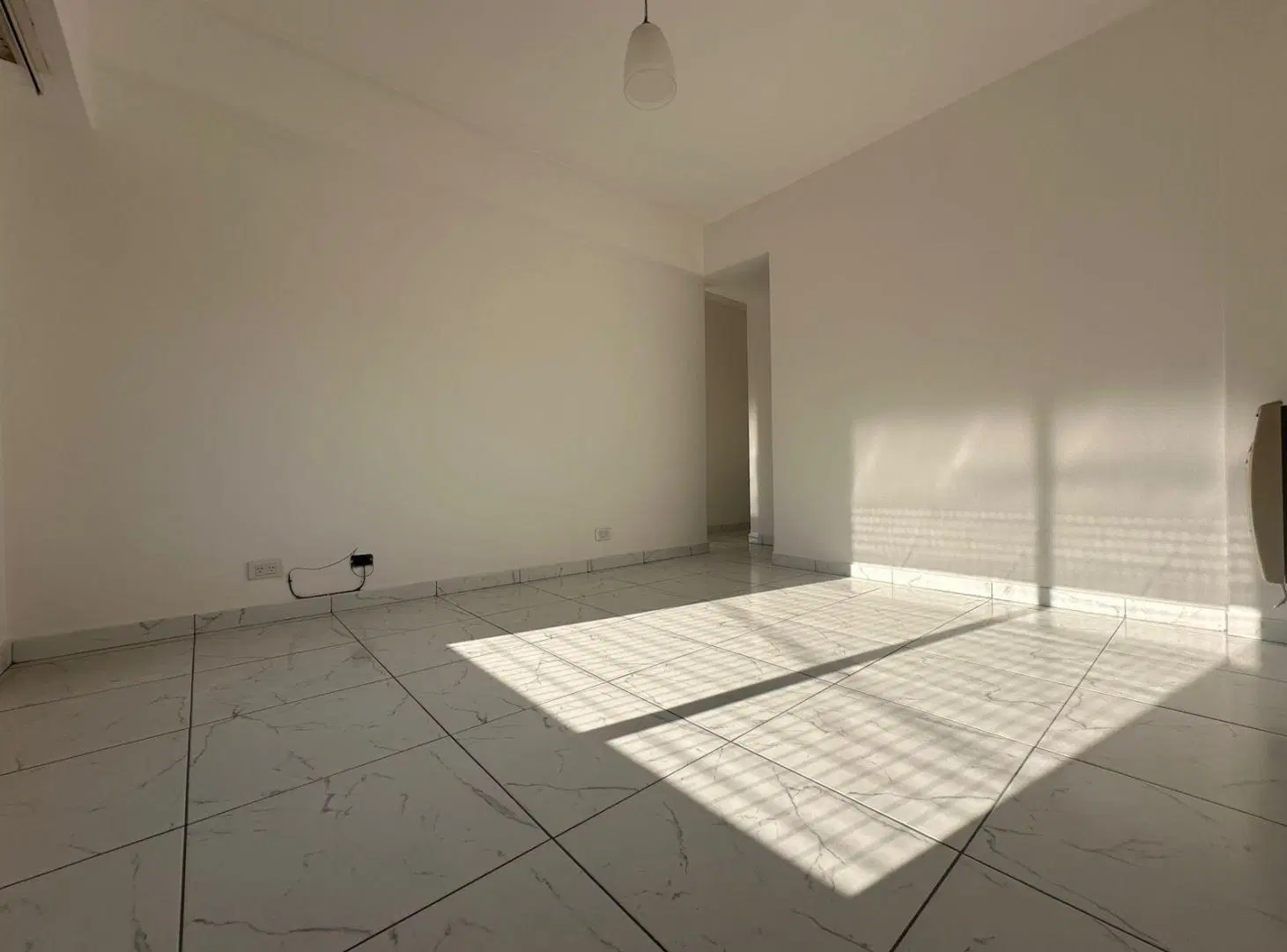 Departamento 3 ambientes en alquiler en Lanús Este 2