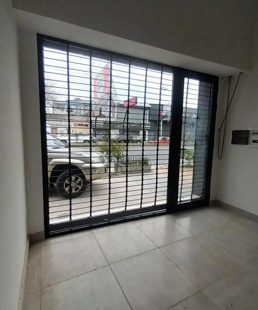 Local en alquiler en Lanús Oeste a estrenar 2