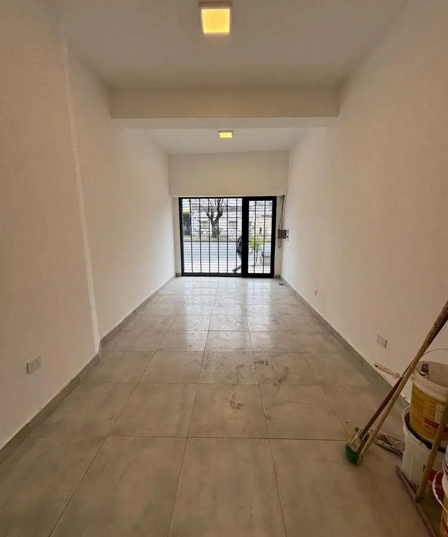 Local en venta en Lanús Oeste a estrenar 5