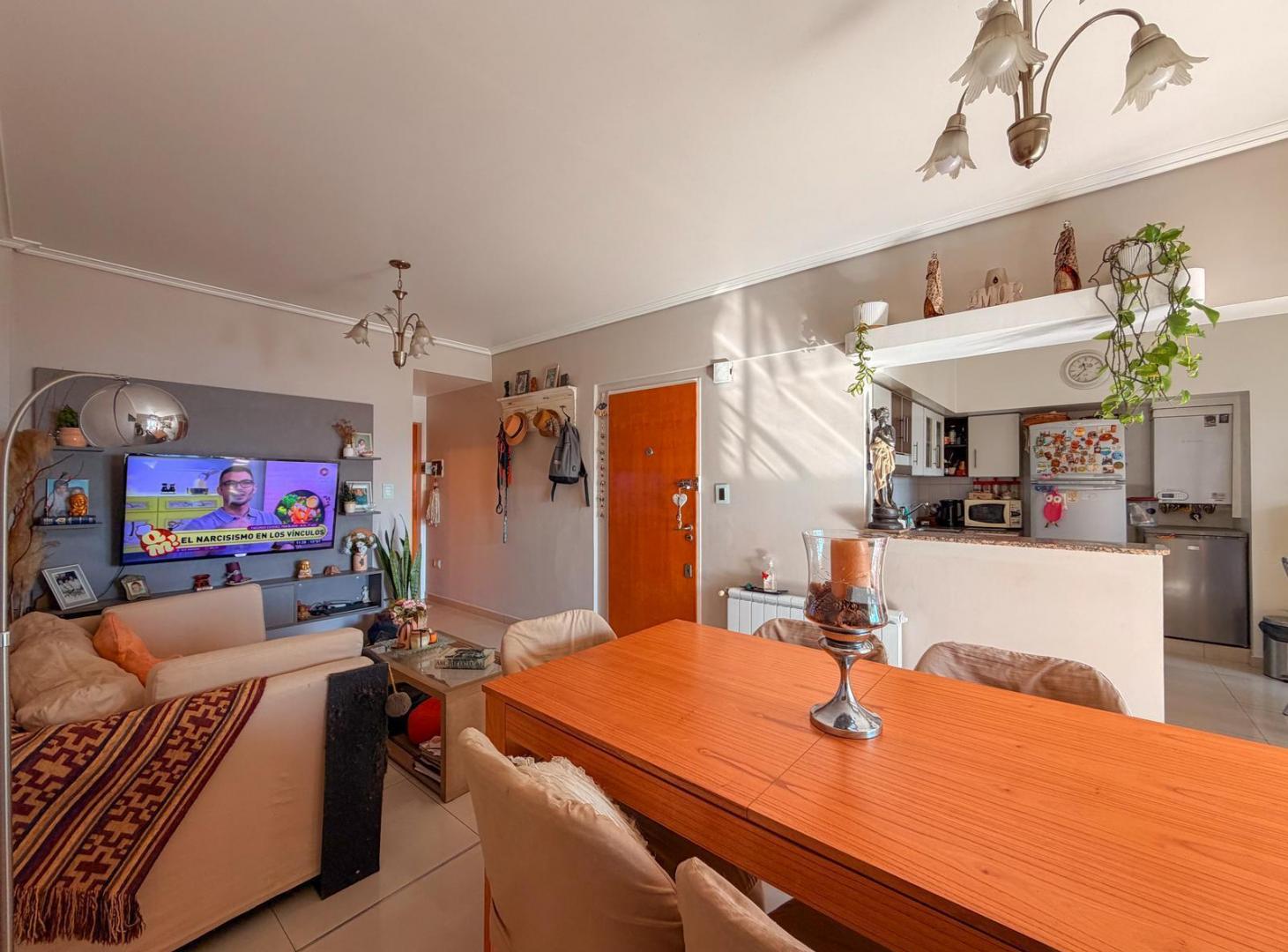 Foto de Departamento en Lanus Oeste 3 ambientes con cochera, imagen 3
