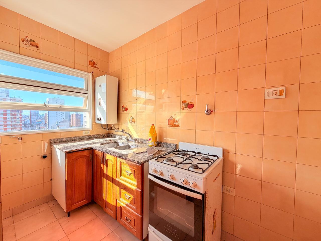 Foto de Departamento monoambiente en alquiler en Lanús Oeste, imagen 2
