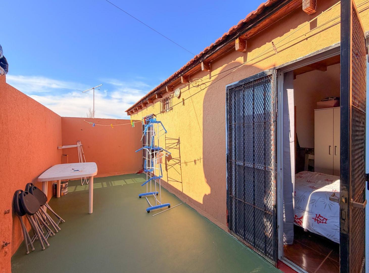 Foto de Casa para dos familias en venta en Gerli, imagen 3
