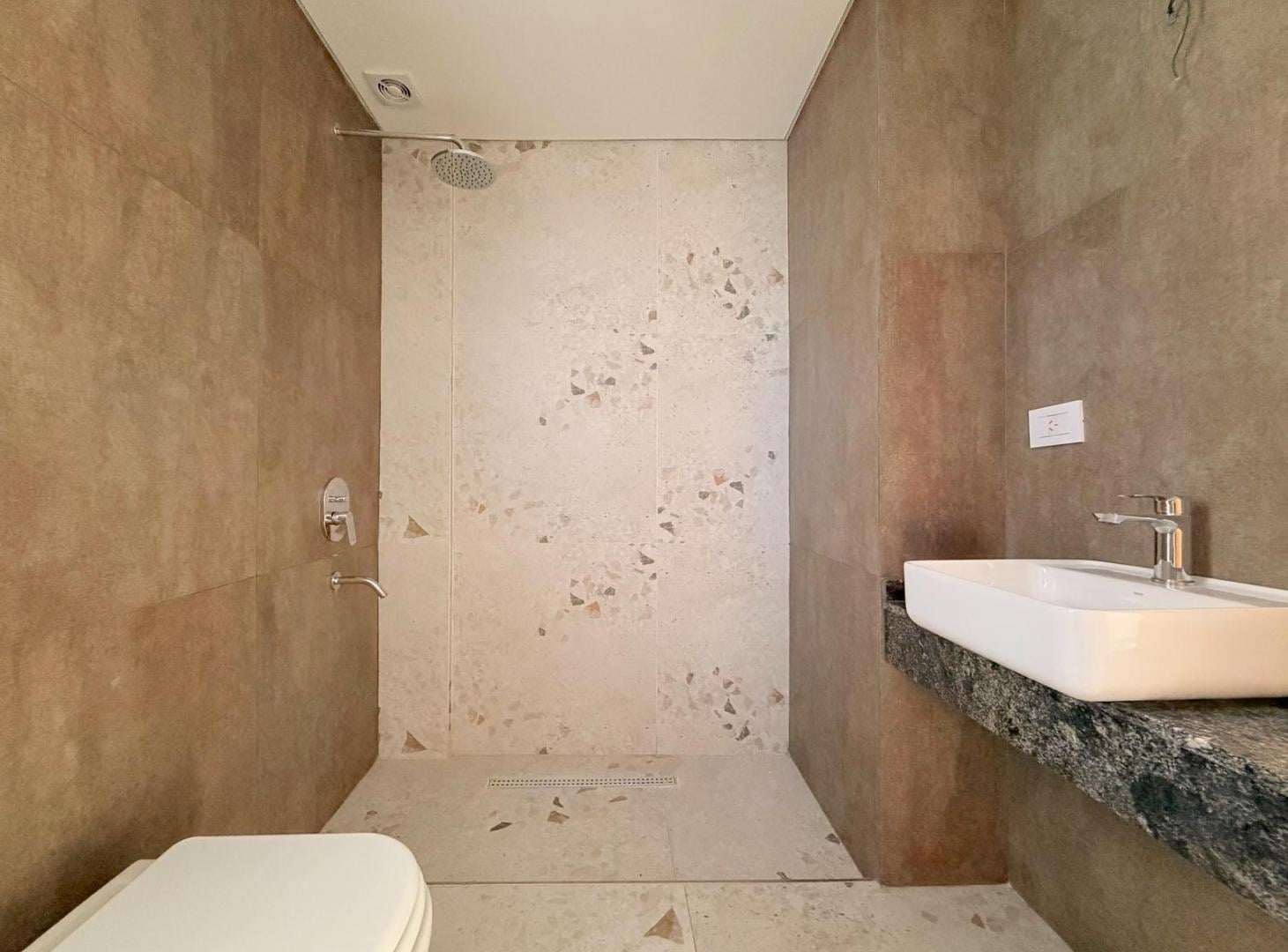 Foto de Departamento en venta en Lanus Oeste monoambiente con cochera a estrenar, imagen 3