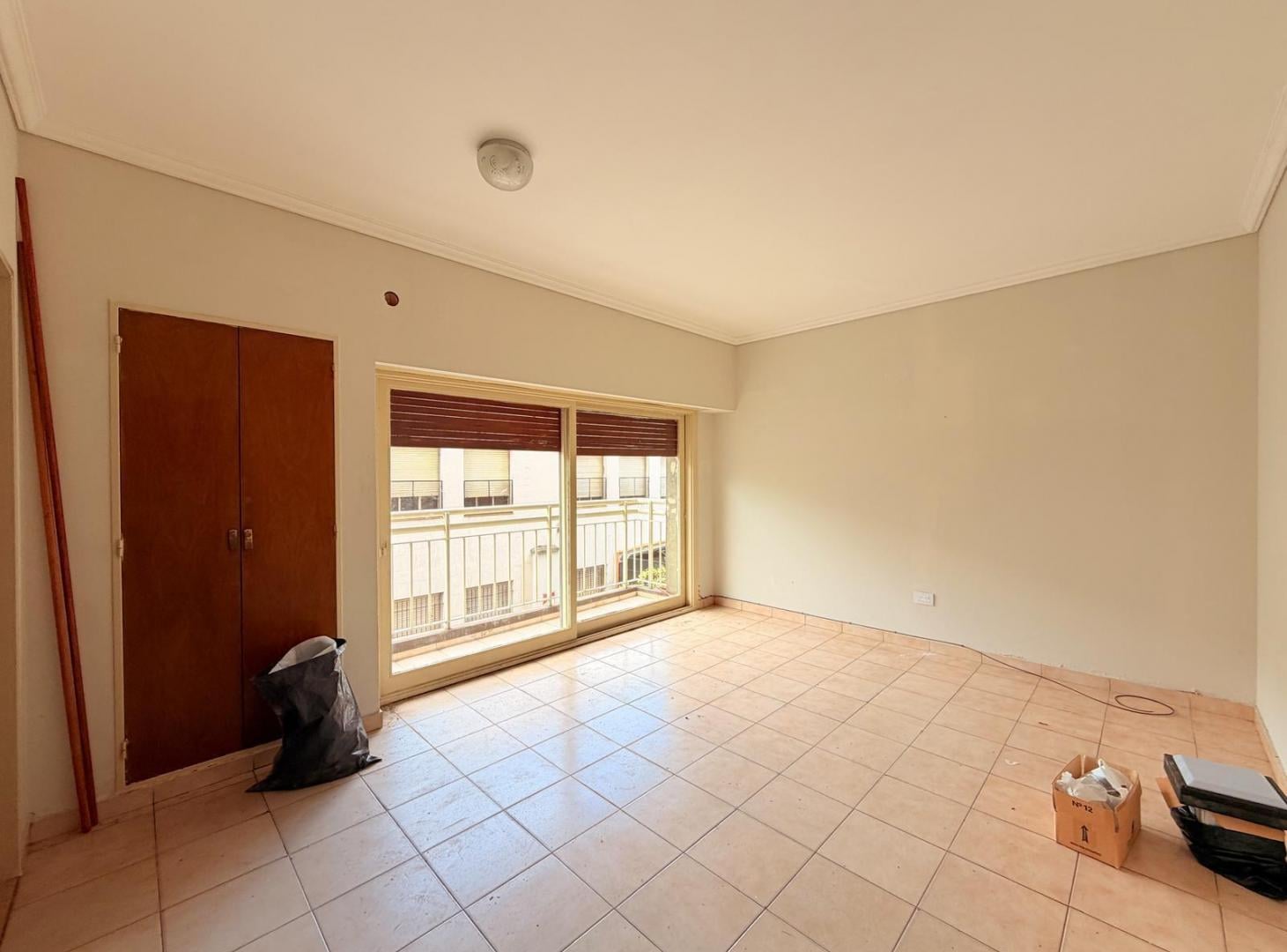 Foto de Departamento monoambiente en alquiler en Lanús Oeste, imagen 2